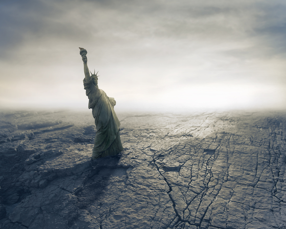  Statue of Liberty on Apocalyptic Background Image @Olly2     
