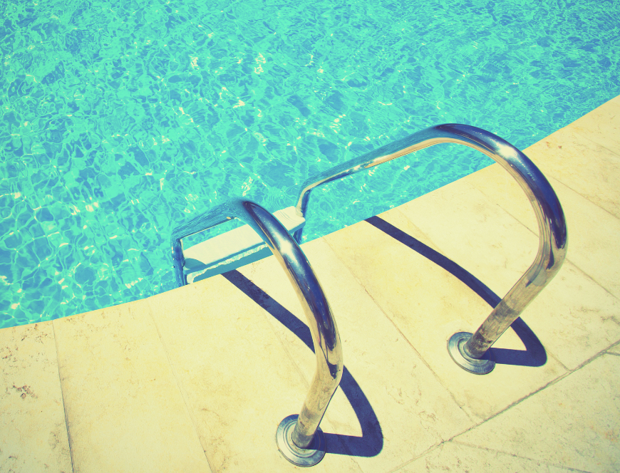  Screen shot of swimming pool in summer. 